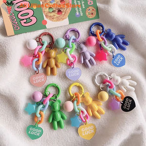 クリエイティブかわいいクマカラフルキーホルダー女性女の子ファッションイヤホン保護ケースペンダントバッグ装飾アクセサリー - Product Image 1