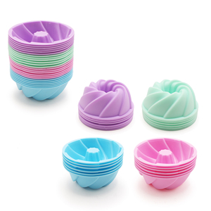 12PCS Silicone Donut Chảo không dính xoắn ốc Donut khuôn mẫu tái sử dụng muffin cupcake nướng bánh cốc dùng một lần bánh công cụ thiết lập OPP Túi - Product Image 5