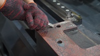 Système MITSUBISHI WF-855 Centre d'usinage CNC vertical automatique de haute précision BT40 cône de broche robuste 24 capacité d'outil