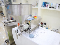 Machine de remplissage de pâte épaisse à haute viscosité, beurre, mayonnaise, ketchup, sauce, confiture, aliments, boissons, pompe à rotor à lobes en verre