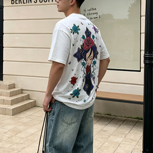 Camiseta Moderna con Estampado que Atrae Miradas en la Calle, Top de Manga Corta de Algodón Puro de Alta Calidad - Product Image 4