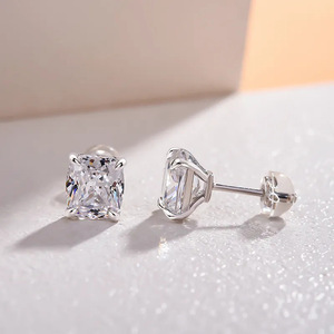 Orecchini a perno geometrici quadrati da donna, semplici e scintillanti, gioielli classici per tutti i giorni - Product Image 2