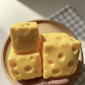 Juguete simulador de amasado de queso y antiestrés con rebote lento y bolas de tofu moldeables para desahogar la tensión - Product Image 6