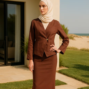 Conjunto de Dos Piezas con Cintura Ajustable para Mujeres Musulmanas Modestas YXO028, Túnica Abotonada y Falda Maxi de Rayón, Ropa Islámica Hecha a Mano, Combinación Lugid - Product Image 1