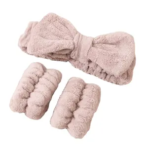 Wholesale Flannel Spa Headband and Wristband Set for Makeup and Skincare for Washing Face Hairband Set for Women