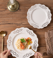 Assiettes à dessert en céramique écologiques, durables, polies, à motifs en relief, ajourées, pour fêtes, mariages, hôtels, vaisselle moderne haut de gamme