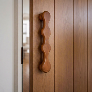 Manijas Modernas de Madera para Puertas, Tiradores de Madera Maciza para Gabinetes, Herrajes para Puertas Interiores, Tamaño Personalizado, Venta al por Mayor OEM, Directo de Fábrica para el Hogar - Product Image 1
