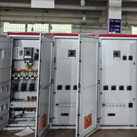 Boîtier de distribution 415V sur mesure 630A IP55 avec serrure hybride, prises personnalisables, en acier laminé à froid renforcé pour applications industrielles