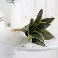 Großhandel DIY Künstliche Sukkulenten-Kaktus-Pflanzenwand-Accessoires Künstliche Hochzeits-Heimdekoration Blumen Weihnachtsdekoration