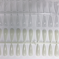 Affichage en gros des ongles Tips Long Artificial Coffin Faux Nail Display Tips pour Nail Art Practice Display 240 Ttips