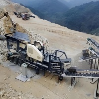 Concasseur à mâchoires sur chenilles avec PLC et moteur pour bauxite, granit, gangue – Usine de concassage mobile haute productivité 16-60t/h