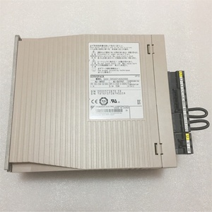 NOUVEAU SERVOPACK YASKAWA SGDV-5R5A01A002000 SGDV-5R5A01A - Product Image 4