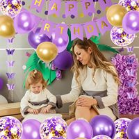 Décorations d'anniversaire violettes pour femmes et filles avec des fleurs, des décorations de gâteau, des papillons suspendus, des guirlandes à pois circulaires et des ballons