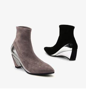 Xinzirain personnalisé <span class=keywords><strong>2023</strong></span> à la mode dames <span class=keywords><strong>bottines</strong></span> bout pointu en cuir suédé haute élastique talon étrange femmes bottes compensées - Product Image 6
