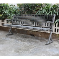Suole — meuble de jardin argenté en acier, banc d'extérieur avec pieds ronds en acier, banc siège en métal, chaise de loisirs pour école, patio