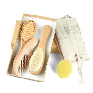 Cepillo de madera iónico ovalado para bebé con cerdas suaves, diseño de paleta, cómodo al tacto, mango de madera de haya para baño y lavado corporal - Product Image 1