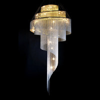 Lustre Duplex Moderne Italien Personnalisé en Fer et Aluminium avec Accents à Pompons LED 3000K pour Hôtels, Villas, Lobbies et Longues Escaliers – Éclairage de Salon