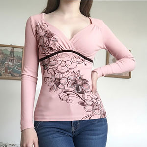 Camiseta de Manga Larga Informal para Mujer con Logotipo Personalizado, Estilo Y2K, Color Rosa, Estampado Retro, Tejido Transpirable, Ecológico, Corte Ajustado, Cuello en V - Product Image 5