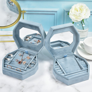 Taimy petite boîte à bijoux bleu Mini voyage étui à bijoux Portable velours bijoux bague boîte porte-boucle d'oreille pour femmes bijoux Pack - Product Image 5