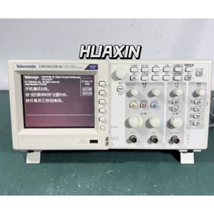ออสซิลโลสโคปดิจิตอล Tektronix TDS1012B-SC สี 2 ช่องสัญญาณ LCD 100 MHz 1GS/s - Product Image 1