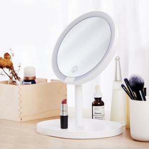 Miroir cosmétique LED portable, miroir de maquillage éclairé par LED - Product Image 1