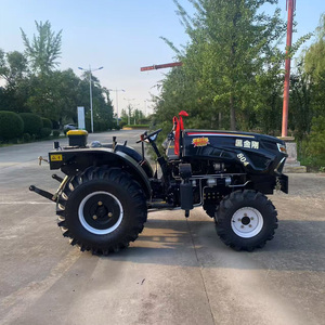 Tractor Agrícola Compacto 4x4 Negro 804 con Transmisión por Engranajes, Maquinaria Agrícola de Alta Productividad - Product Image 1