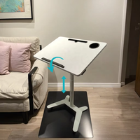 Table de chevet d'hôpital moderne en métal, réglable en hauteur par vérin pneumatique, avec plateau pliant à levage par gaz et roulettes, pour chambre à coucher