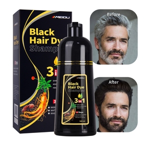 Champú Negro a Base de Hierbas para Teñir y Cuidar el Cabello - Product Image 1