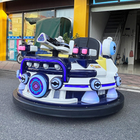 Voitures électriques à pare-chocs de type Space War en fibre de verre, moteur 500W, capacité 2 personnes, pour parcs à thème intérieurs, centres commerciaux, aires de jeux