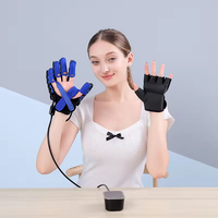 Gants de main de robot de doigt de course gants de robot de réadaptation d'équipement d'exercice électrique pour la paralysie âgée