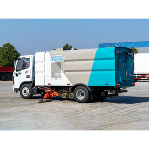 Camión de Alta Presión Dongfeng para Limpieza y Barrido de Carreteras 4x2, Camión Aspirador de Calles - Product Image 4