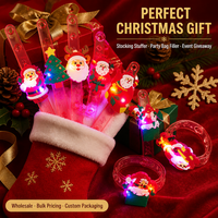 Bracelet lumineux LED de Noël en gros, Père Noël et rennes, clignotant, à pression, pour enfants, idéal pour les fêtes, qui brille dans le noir