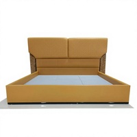 Lit double en bois massif de luxe moderne avec tête de lit en cuir, taille King, pour appartement, hôtel et villa