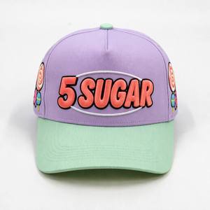 Cappellino a 5 Pannelli Personalizzato con Ricamo Candy, Bicolore Blu Cielo e Rosa, OEM Y2K Kawaii Sugar Pop Streetwear - Product Image 2
