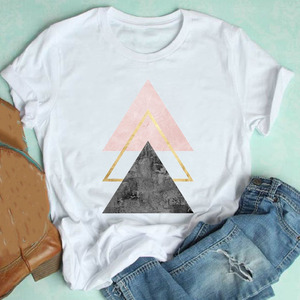 <span class=keywords><strong>เสื้อ</strong></span><span class=keywords><strong>ยืด</strong></span>คอกลมแขนสั้นลายกราฟิกสำหรับผู้หญิงแฟชั่นฤดูร้อนออกแบบได้เอง - Product Image 5
