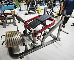 <span class=keywords><strong>Machine</strong></span> de poussée de hanche d'entraîneur de hanche d'équipement de gymnase chargé par plaque - Product Image 3