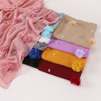 Fantaisie nouvelle fleur décoration en mousseline de soie Hijabs Turbans femmes longue grande 70*175CM en mousseline de soie tête écharpe enveloppement avec perle perle Hijab châle