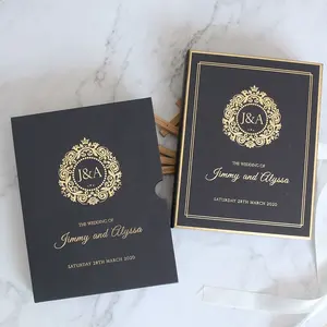 Di lusso dell'invito di cerimonia nuziale card design in oro e di colore nero scatola di cartone