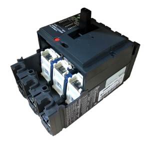 Interruptor de Circuito Compacto en Caja Moldeada NSX160N LV430840 - Product Image 1