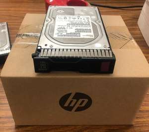 P50230-B21 HPE 3.2TB NVMe Gen4 penggunaan campuran kinerja tinggi SFF BC U.3 PM1735a SSD untuk Server Hpe - Product Image 1