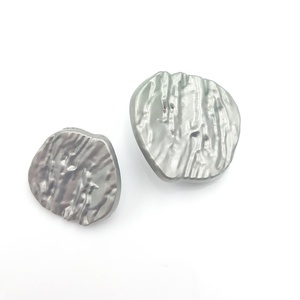 กระดุมโลหะหุ้มหินแบบกำหนดเองสำหรับชุดผู้หญิง - Product Image 5