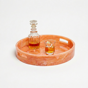 Plateau moderne en bois et résine avec motif tourbillonnant artistique, plateau de service polyvalent pour la présentation de nourriture et de boissons, décoration de la maison - Product Image 1