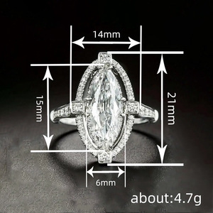 Anello Traforato Marquise per Donne, Elegante Gioiello da Dito in Stile Vintage - Product Image 4