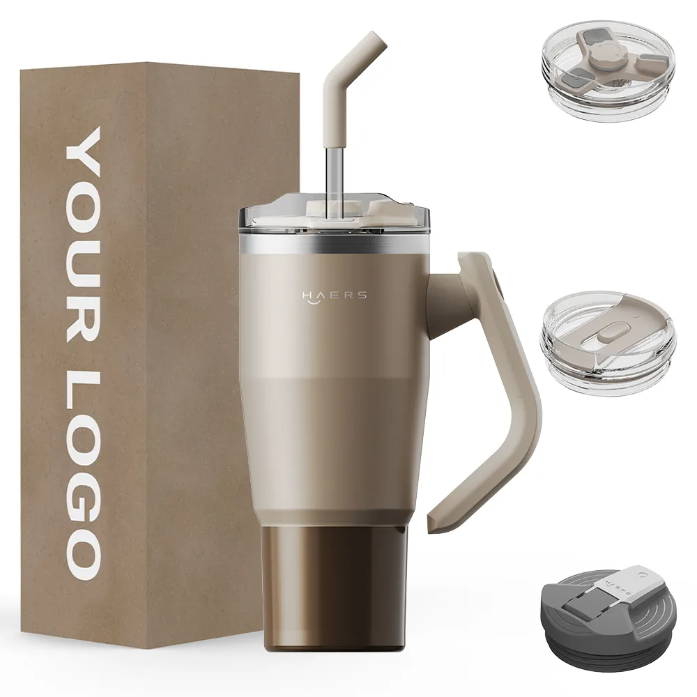 Gobelet de voyage réutilisable de vente chaude de nouvelle conception 2024 gobelet de revêtement en poudre isolé de 32oz 40oz avec de la paille