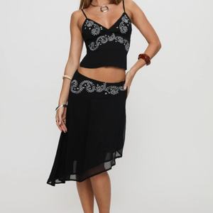 OEM 2025 Nouveauté Ensemble Femme Brodé Coton Lin Été Col Asymétrique Haut Jupe Longue Étages Décontracté Longueur Genou - Product Image 1