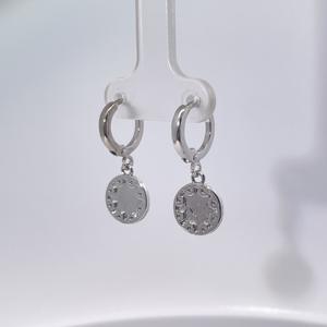 TIanyu Gems Vintage <b>Fashion</b> Star-Shaped <b>Hoop</b> <b>Earrings</b> with Zircon Gold Plated Shooting Star Design for Women - Product Image 2