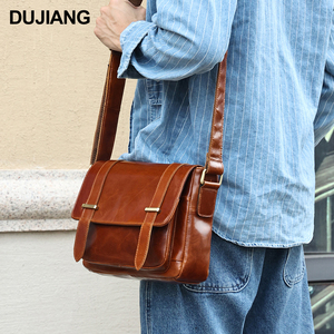 Sac bandoulière vintage de luxe en cuir véritable pour <span class=keywords><strong>homme</strong></span>, sacoche décontractée et élégante avec logo personnalisé et sangle d'épaule - Product Image 4