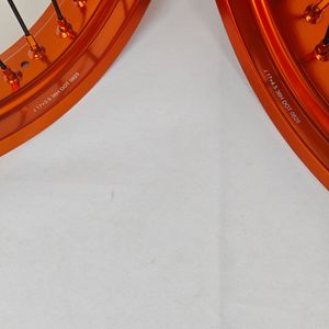 Juego de Ruedas Supermoto de 17 Pulgadas 3.5/5.0 para EXC SX-F SX <span class=keywords><strong>125</strong></span> 250 300 350 450 500 2003-2023, Piezas de Alto Rendimiento de Aleación de Aluminio CNC - Product Image 6