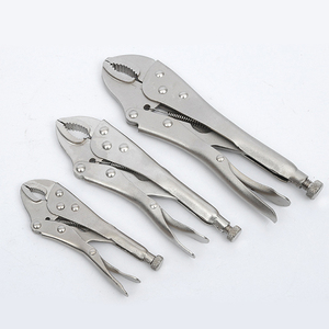 Vente en gros 5IN <span class=keywords><strong>pince</strong></span> à étau multifonctionnelle Surface à mâchoires dentelées pour <span class=keywords><strong>pince</strong></span> <span class=keywords><strong>de</strong></span> serrage-coupe Vendre des gâteaux chauds Personnalisation OEM - Product Image 3