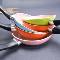 Ensemble de casseroles antiadhésives en aluminium couleur macaron de haute qualité